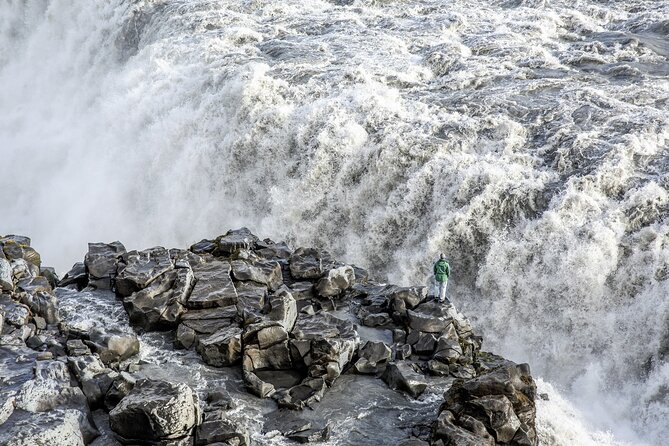 Diamond Circle Myvatn Waterfalls, and Husavik from Akureyri Tour - Asbyrgi Canyon and the Botnstjorn pond