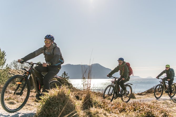 E-bike And Hiking Tour In Ålesund - Key points at a glance