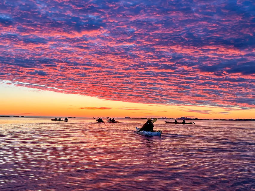 Eggum: Lofoten Islands Midnight Sun Kayak Tour - What to wear for a cold northern evening