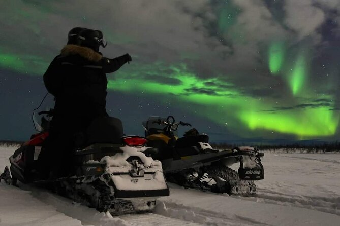 Enjoy the Aurora show on top of the mountain inc tipi dinner - Why this Kiruna aurora tour feels different