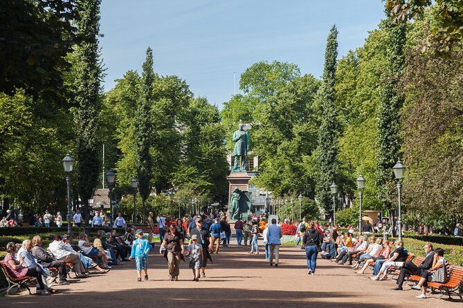 Epic Helsinki: English Speaking Walking Tour - War stories, cultural change, and the making of modern Finland