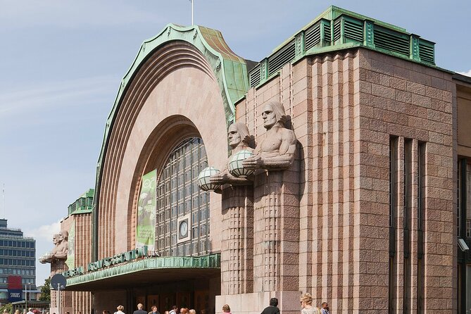 Epic Helsinki: English Speaking Walking Tour - Walking conditions, timing, and group comfort