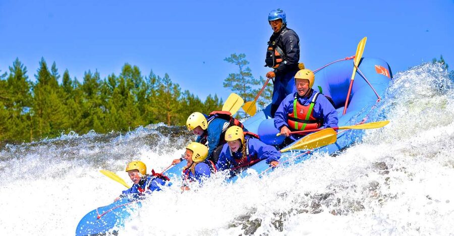 Evje: White Water Rafting Trip on Norway's Warmest Rivers - From calm fjord water to the first rapids