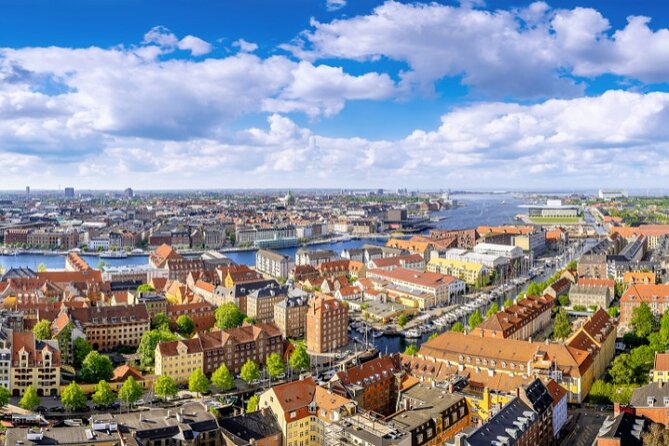 Exclusive Guided & Customized Private Oslo City Tour in Limo - Nobel Peace Center and Oslo City Hall