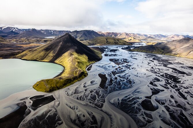 FlyOver Iceland Admission Ticket - Kaffi Grandi and the gift shop