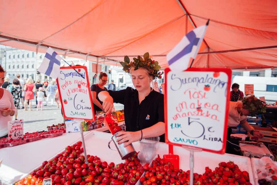 FOOD Tour with Rooftop Bar Visit in Helsinki - Is $112 a fair price?