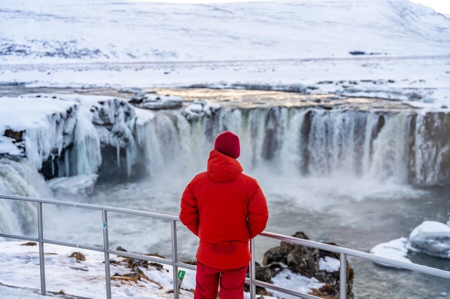 From Akureyri: Goðafoss Waterfall Winter Tour - Why Goðafoss makes a good winter half-day outing