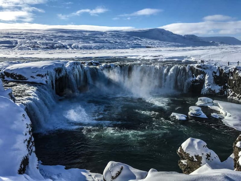 From Akureyri: Lake Mývatn and Godafoss Cruise Ship Day-Trip - Námaskarð’s steaming ground and sharp smells