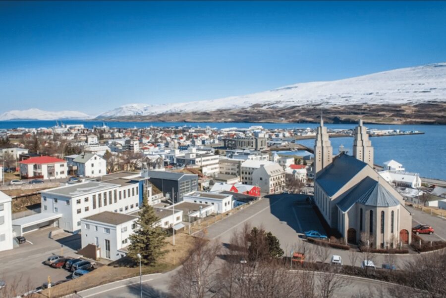 From Akureyri: Mývatn Lake & Goðafoss CruiseShip tour +Lunch - Key points at a glance