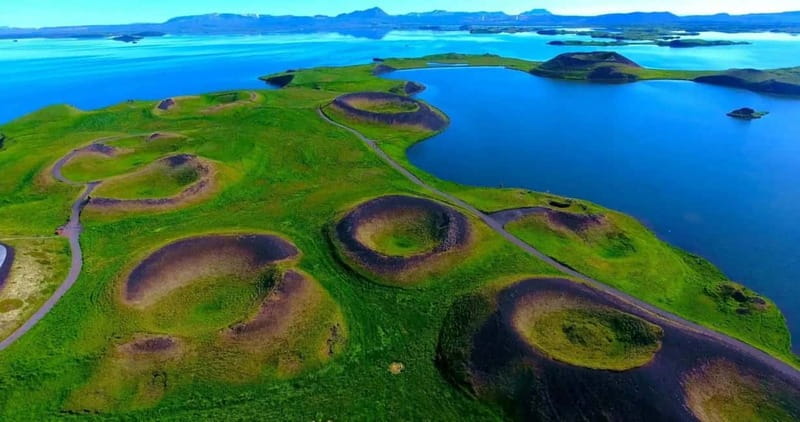 From Akureyri: Mývatn Lake & Goðafoss CruiseShip tour +Lunch - Why this route works from Akureyri