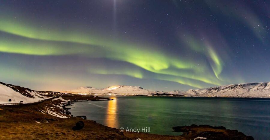 From Akureyri: Northern Lights Tour - Guides Who Make the Waiting Easier