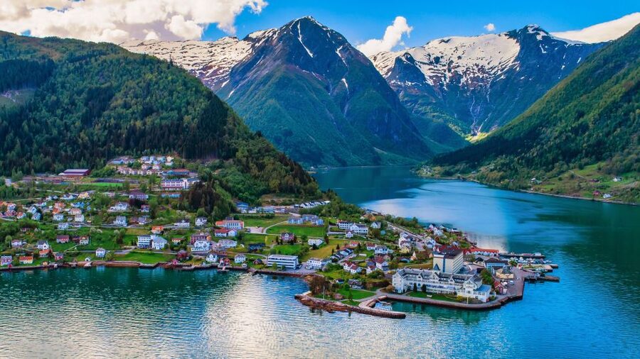 From Bergen: Flam Full-Day Cruise to Sognefjord - What the 11 stops really add