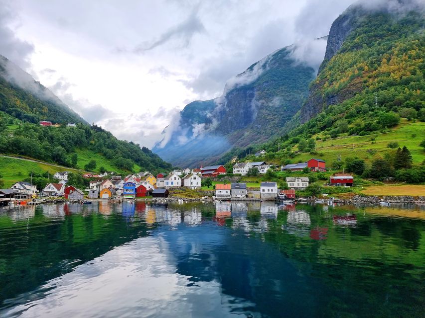 From Bergen: Flam Full-Day Cruise to Sognefjord - Who will enjoy this cruise most?