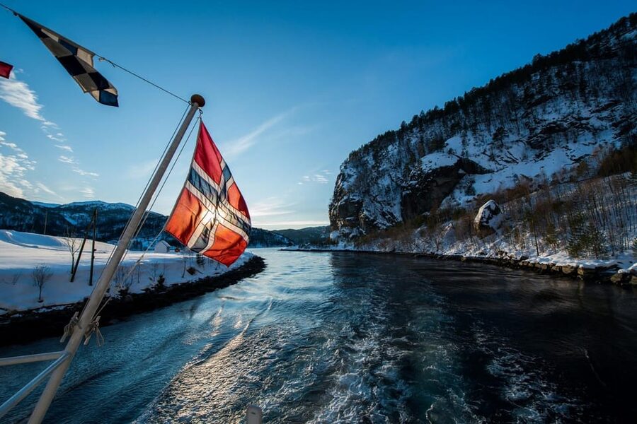 From Bergen: The Original Fjord Cruise to Mostraumen - Winter, ice, rain, and the alternative route