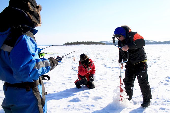 From Ivalo: Ice Fishing Safari to Lake Inari, reindeers & lunch - From Ivalo Safaris to the lake