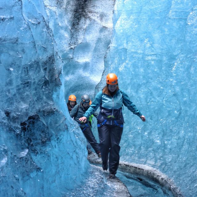 From Jökulsárlón: Ice Cave and Glacier Exploration Tour - Meeting at Jökulsárlón and riding the super-jeep