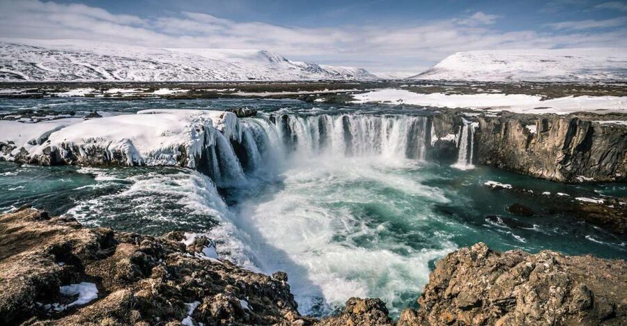 From Reykjavik: 6-Day Icelandic Ring Road Tour - Day 1: Geysers, Gullfoss, and the black beaches
