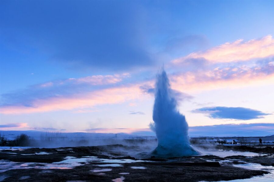 From Reykjavik: Best of Golden Circle Guided Tour - Gullfoss and the Hvítá river