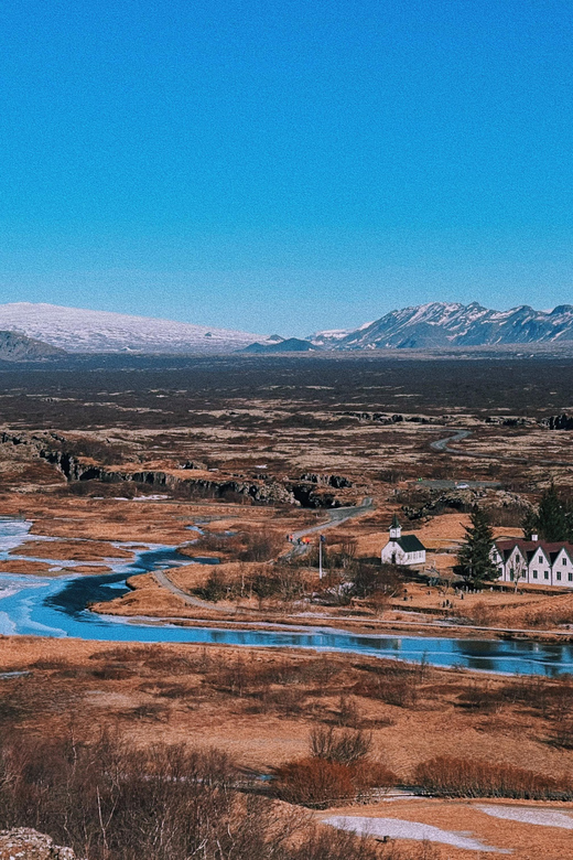 From Reykjavik: Classic Golden Circle Full Day Tour - Morning pickup and the road toward Hveragerði