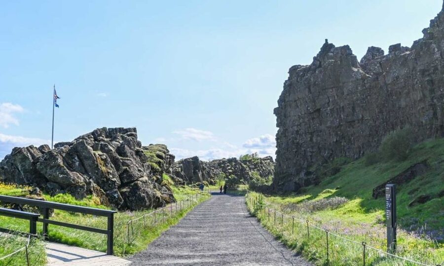 From Reykjavík: Full-day Golden Circle & Horse Riding Tour - Who gets the best value from this tour?