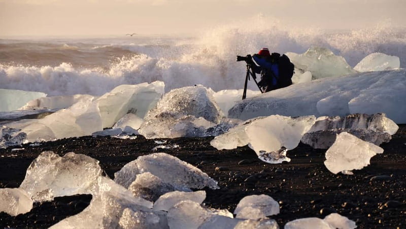 From Reykjavik: Glacier Lagoon and Fjaðrárgjúfur Canyon Tour - Why Jökulsárlón is worth such a long day