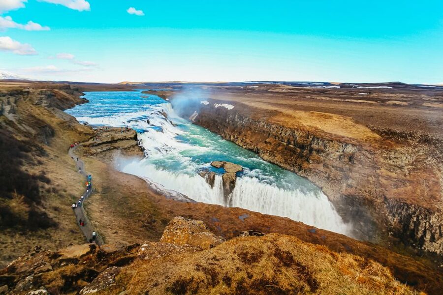 From Reykjavik: Golden Circle and Northern Lights Combo - The break at BSI is useful, but not especially exciting