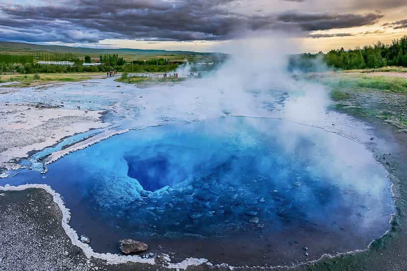 From Reykjavik: Golden Circle Full-Day Tour - Starting in Reykjavik: pickup or BSÍ Bus Terminal