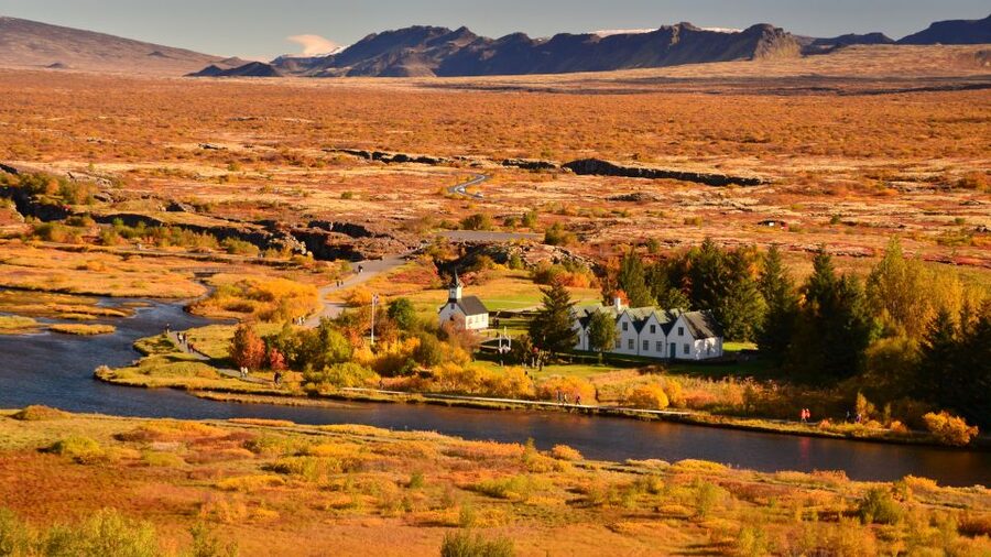 From Reykjavik: Golden Circle & Secret Lagoon Guided Tour - Who should book this tour?