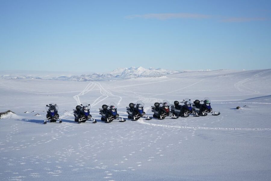 From Reykjavik: Golden Circle Super Jeep & Snowmobiling Tour - What the Langjökull snowmobile session is like