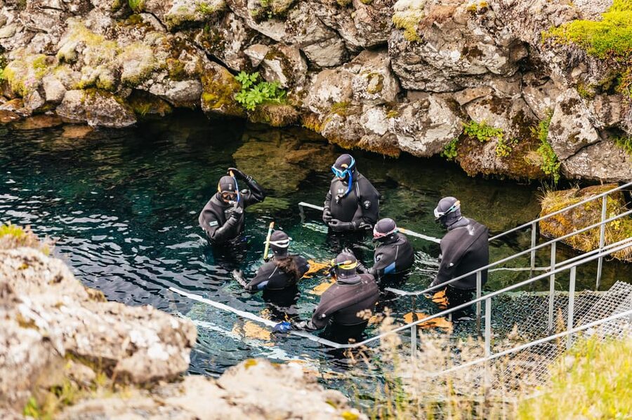 From Reykjavík: Golden Circle Tour and Silfra Snorkeling - Þingvellir National Park and the first part of the day