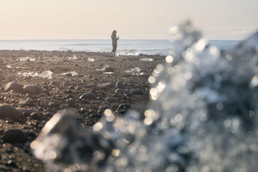 From Reykjavik: Jökulsárlón Glacier Lagoon and Diamond Beach - Pickup, clothing, and practical details