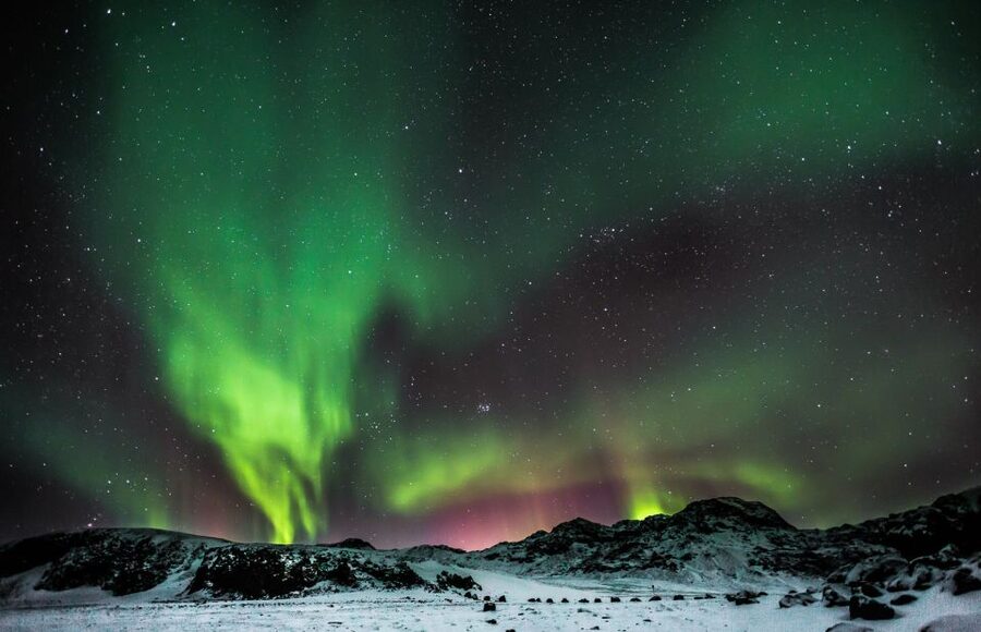 From Reykjavik: Northern Lights Chase with Expert Guide - A Bus Tour, Not a Private Aurora Expedition