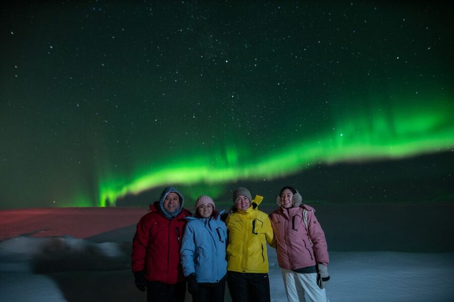 From Reykjavik: Northern Lights Guided Tour with Photos - Leaving Reykjavik for darker skies