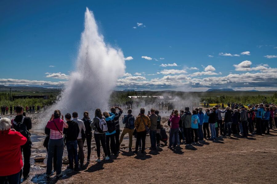 From Reykjavik Port: Golden Circle Shore Excursion - Guides, group size, and the feel of the day