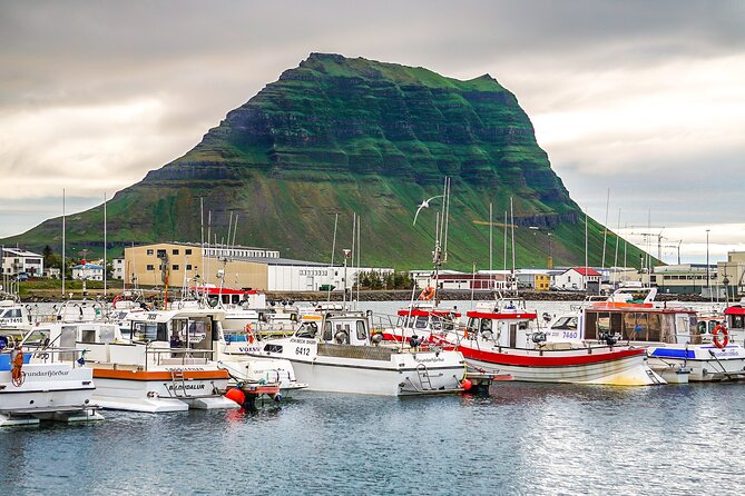 From Reykjavík: Snaefellsnes & Kirkjufell Small Group Day Tour - Leaving Reykjavík for Borgarnes