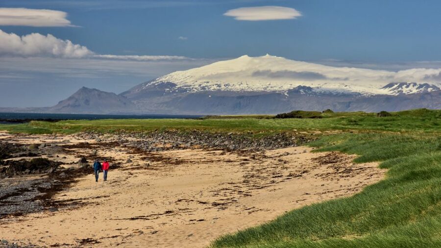From Reykjavik: Snaefellsnes National Park - Small Group - Kirkjufell and the classic Iceland photograph