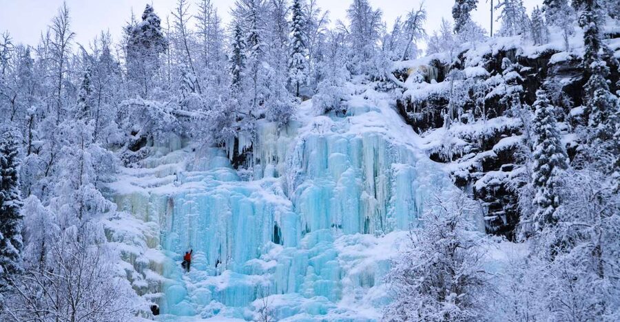 From Rovaniemi: Korouoma Canyon and Frozen Waterfalls Tour - Starting the four-hour Korouoma hike