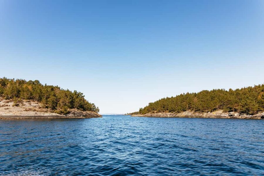 From Stavanger: Lysefjord Sightseeing RIB Boat Tour - Why a RIB is a smart way to see Lysefjord