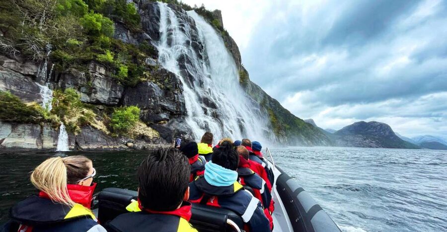 From Stavanger: Lysefjord Sightseeing RIB Boat Tour - Getting suited up for the water