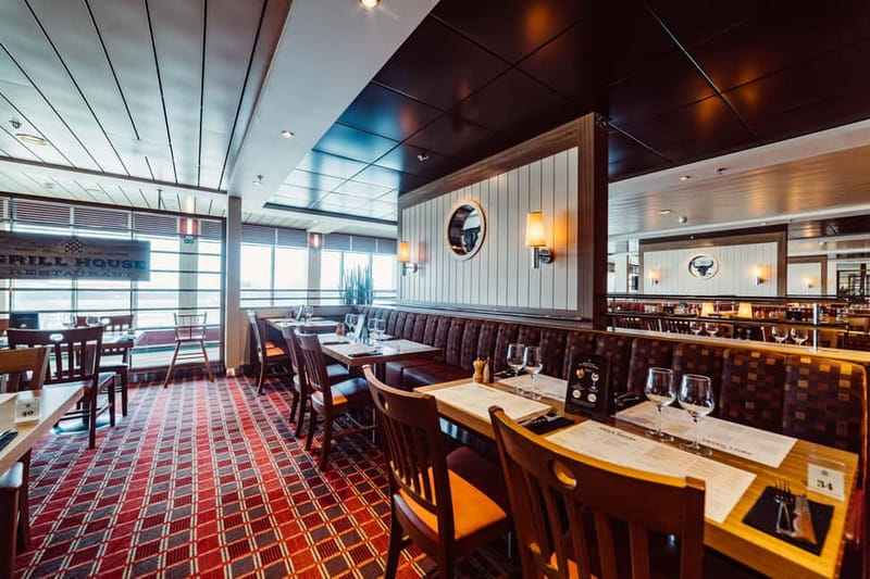 From Stockholm: 3-Day Return Cruise to Tallinn & Breakfast - Who should book this mini-cruise?