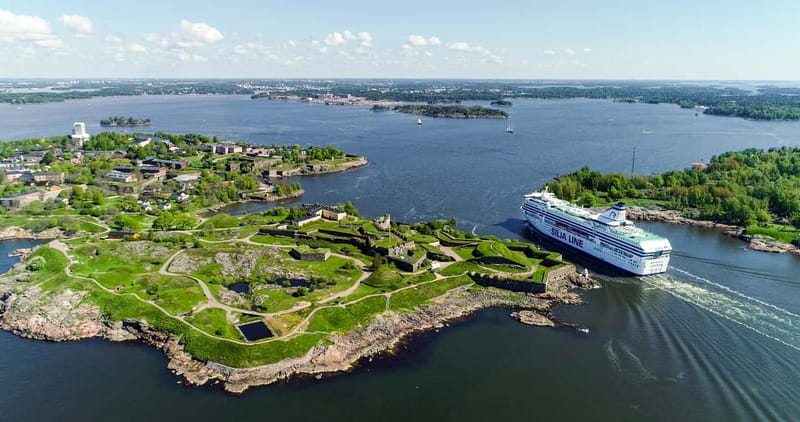 From Stockholm: Overnight Cruise to Helsinki with Breakfast - Your cabin: compact, private, and worth the window