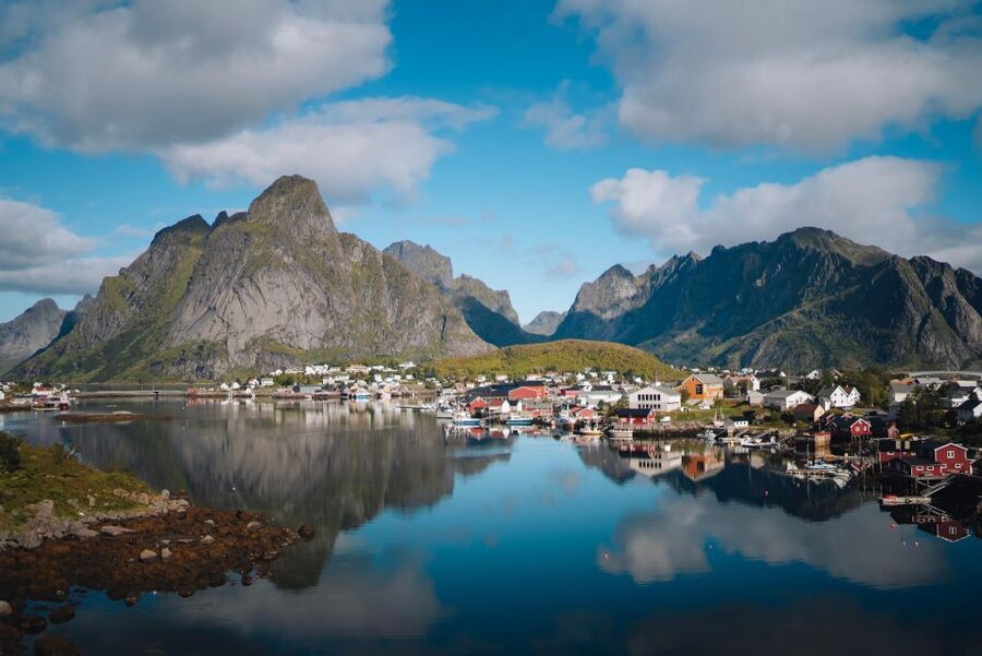 From Svolvær: Best of Lofoten Tour in One Day - Why this route covers so much of Lofoten