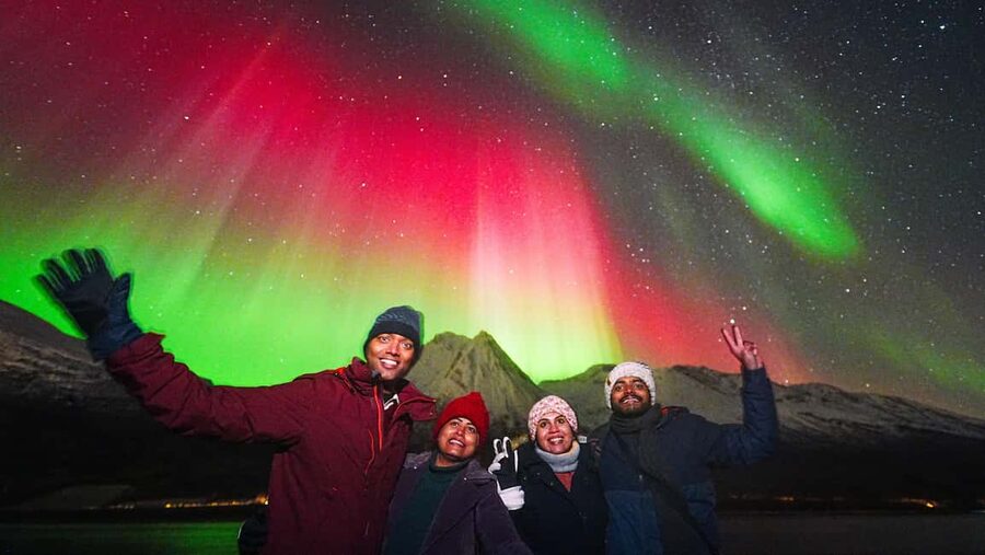 From Tromsø: Aurora Borealis Tour - How much value do you get for $181?