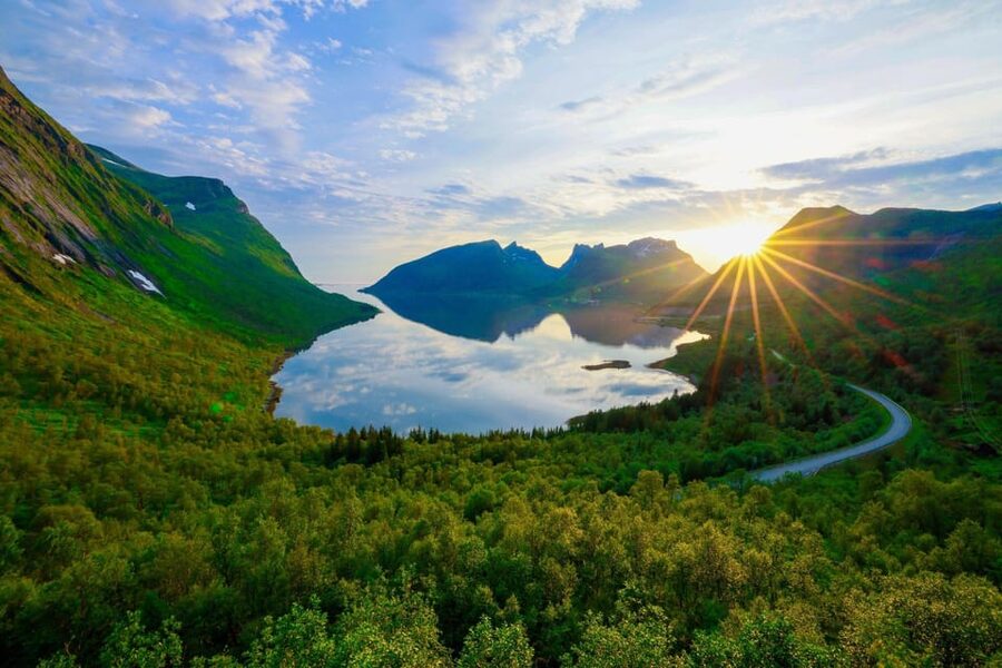 From Tromsø:（Chinese）Senja Day Trip - Ersfjord and the Golden Toilet