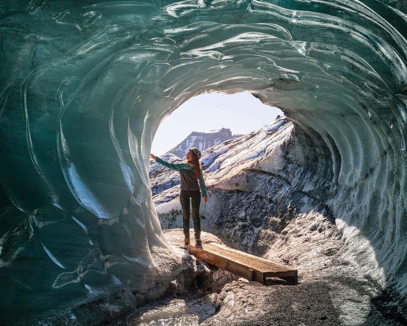 From Vik: Katla Ice Cave and Super Jeep Tour - Riding from Vík across Mýrdalssandur