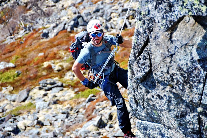 Full Day Combo Kayak and Rappel - Northern Explorer - Three ways to see Lofoten in one day