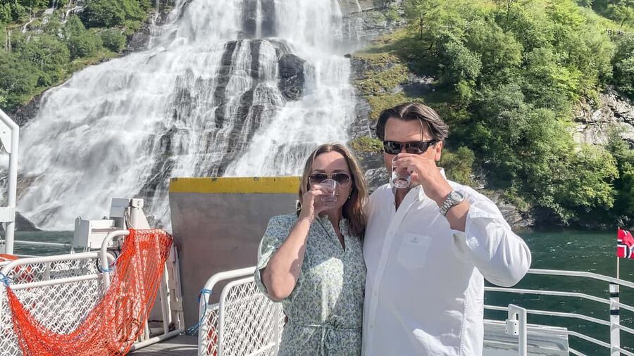 Geiranger Fjord Tour from Hellesylt (2 hours in Geiranger) - Comfort, seating, and changing weather