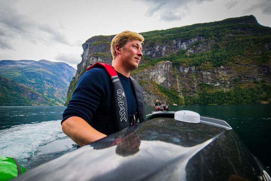 Geiranger: Guided Geirangerfjord Boat Tour - Meeting beside the Joker grocery store