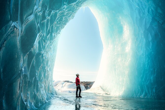 Glacier and Ice Cave Private Photoshoot - 15 Shot Photo Package - Key points to know before booking