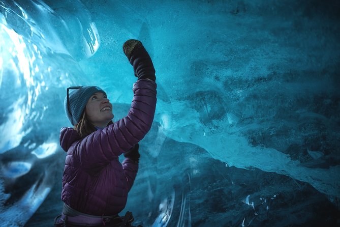 Glacier and Ice Cave Private Photoshoot - 15 Shot Photo Package - What the 15 edited photos are worth